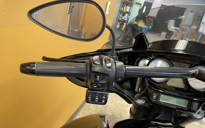 2012 Victory Motorcycles Cross Country Tour