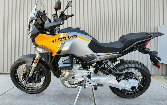 2024 Moto Guzzi Stelvio PFF Rider Assistance Solution