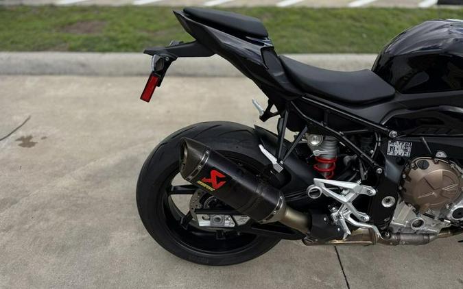 2024 BMW S 1000 R Black Storm Metallic