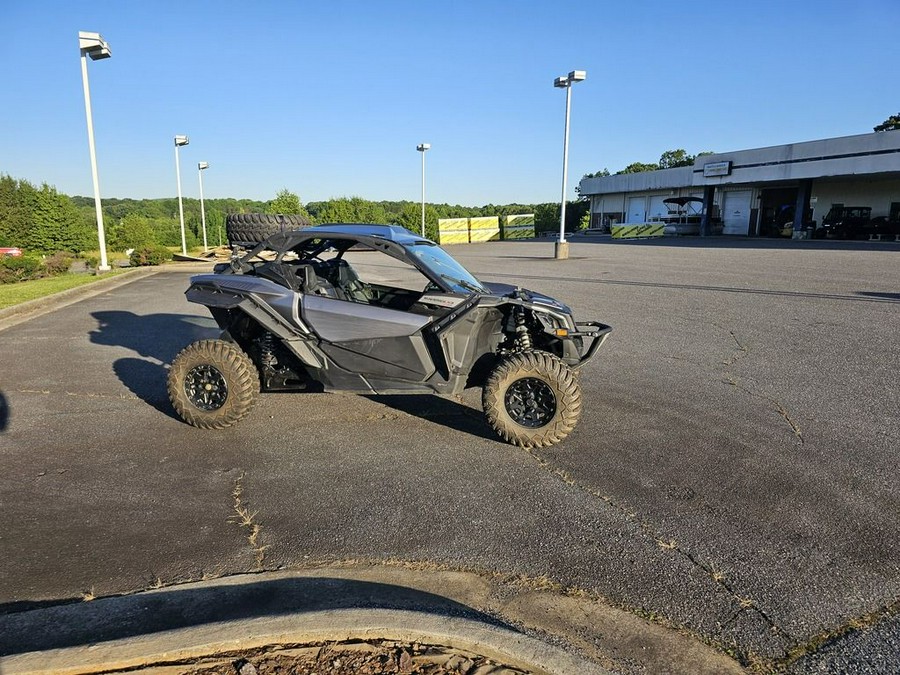 2018 Can-Am® Maverick™ X3 X™ DS TURBO R