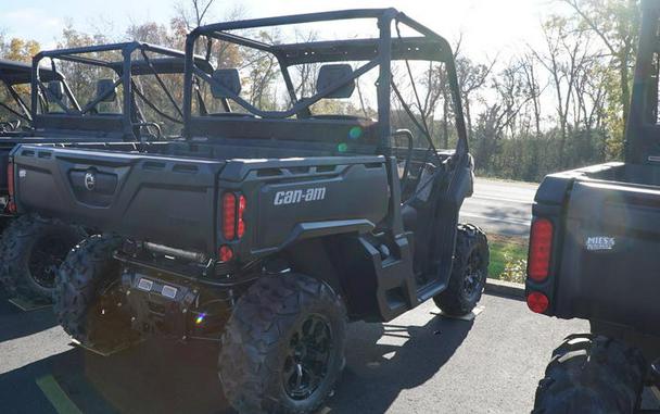 2025 Can-Am® Defender DPS HD9 Stealth Black