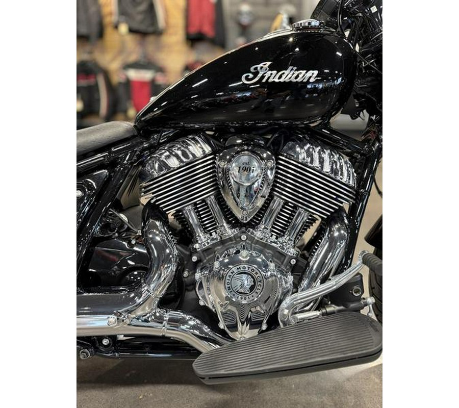 2023 Indian Motorcycle® Super Chief® Limited Black Metallic