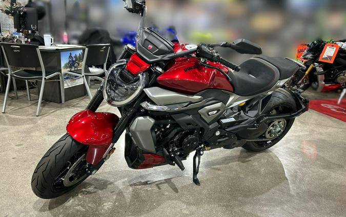 2026 Ducati XDIAVEL V4