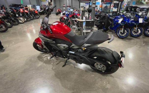 2026 Ducati XDIAVEL V4