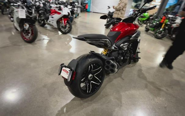 2026 Ducati XDIAVEL V4