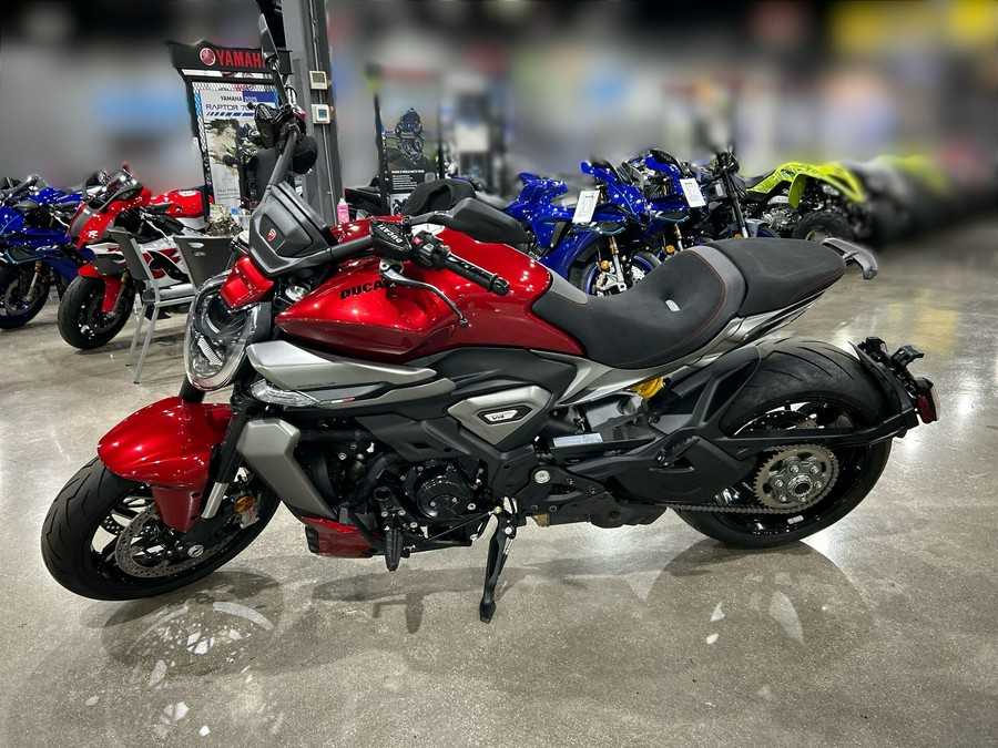 2026 Ducati XDIAVEL V4