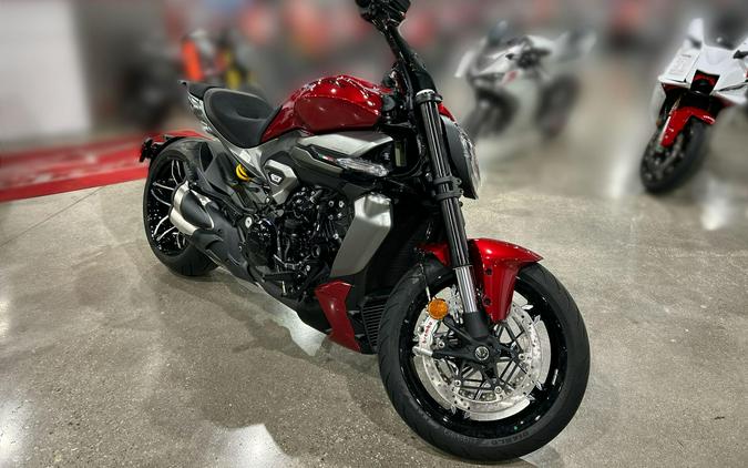 2026 Ducati XDIAVEL V4