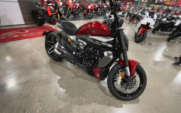 2026 Ducati XDIAVEL V4