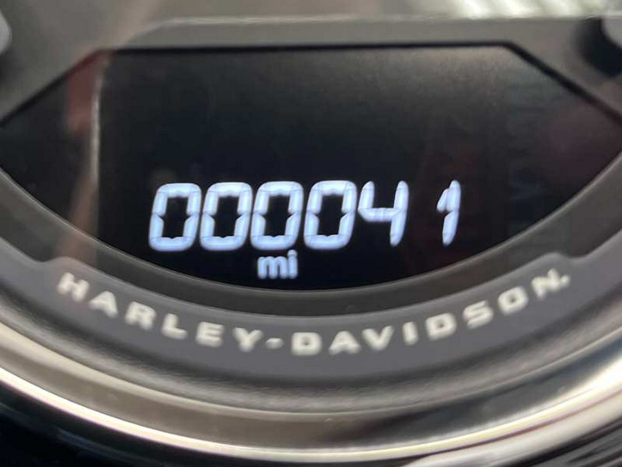 2026 Harley-Davidson HERITAGE CLASSIC FLHC