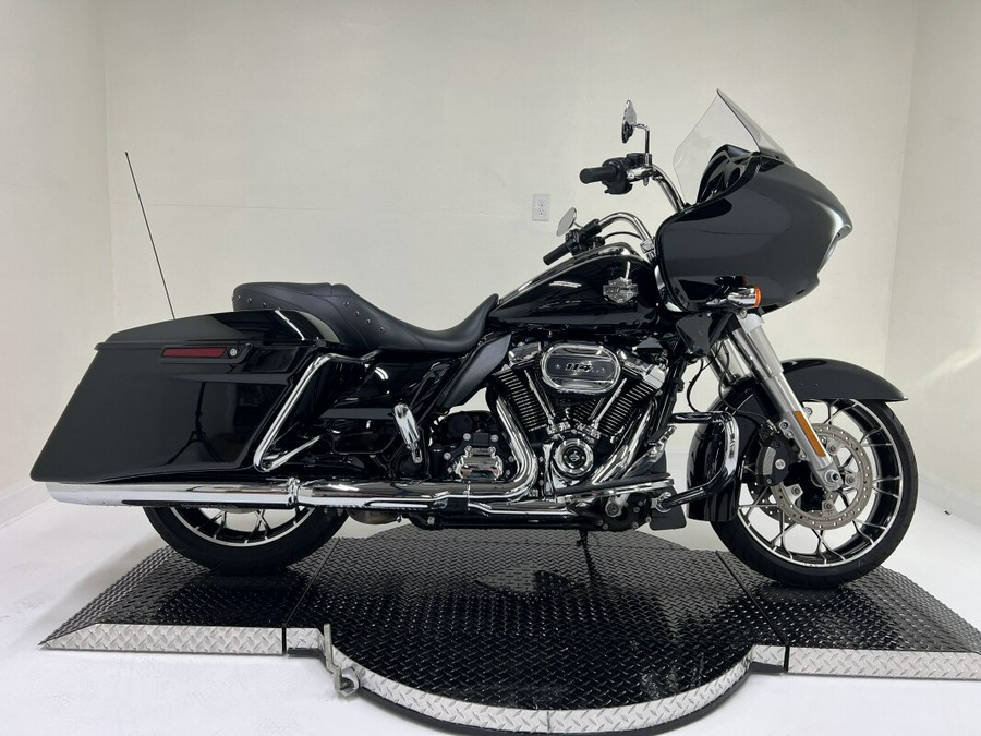 FLTRXS 2021 Road Glide Special