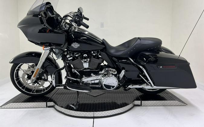 FLTRXS 2021 Road Glide Special