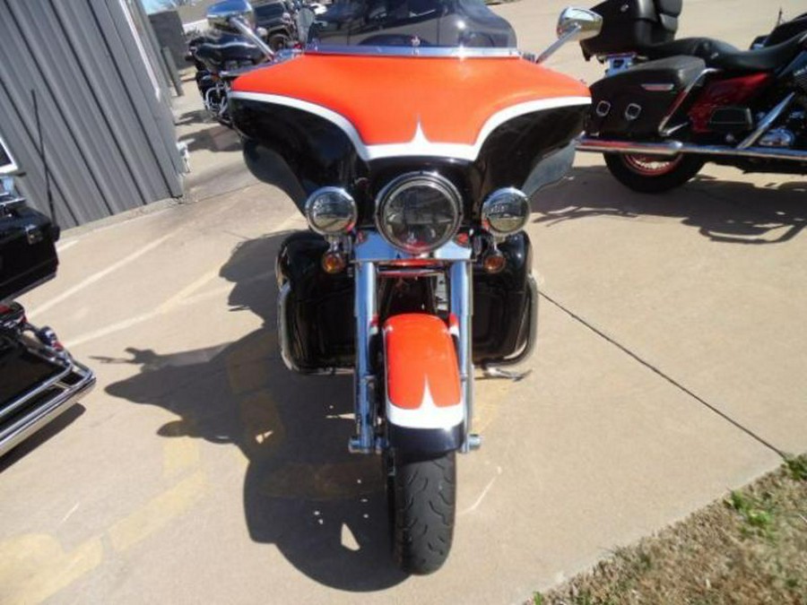 2012 Harley-Davidson® FLHTCUSE7 SCREAMIN EAGLE