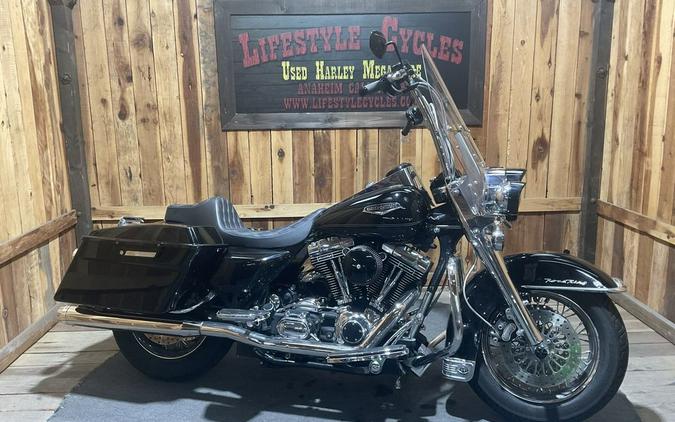 2006 Harley-Davidson® FLHRCI - Road King® Classic