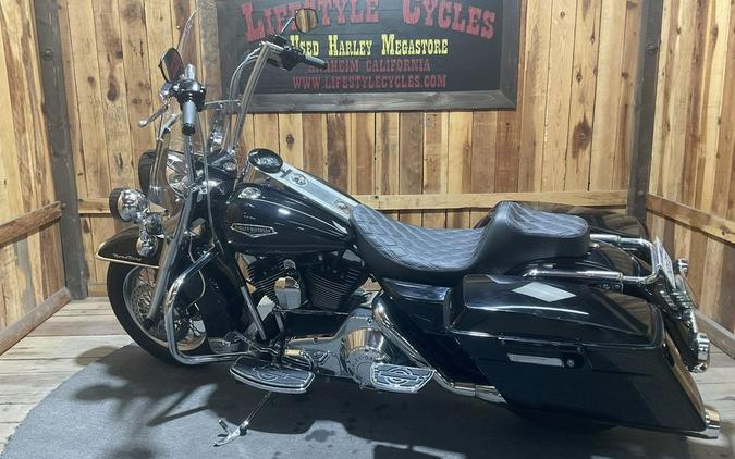 2006 Harley-Davidson® FLHRCI - Road King® Classic