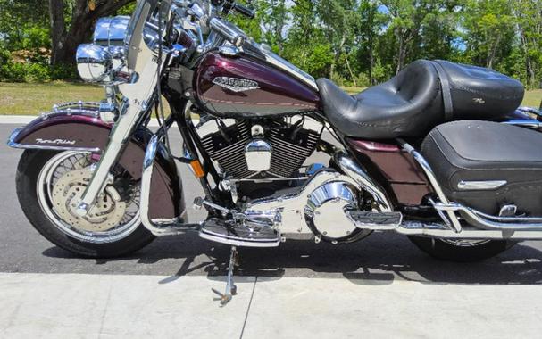 2005 Harley-Davidson FLHRCI Road King® Classic