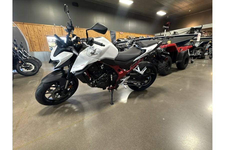 2025 Honda CB750 Hornet