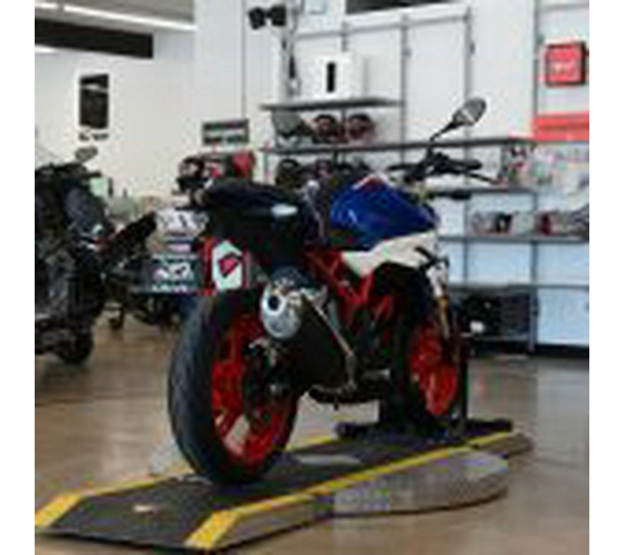 2024 BMW G310R