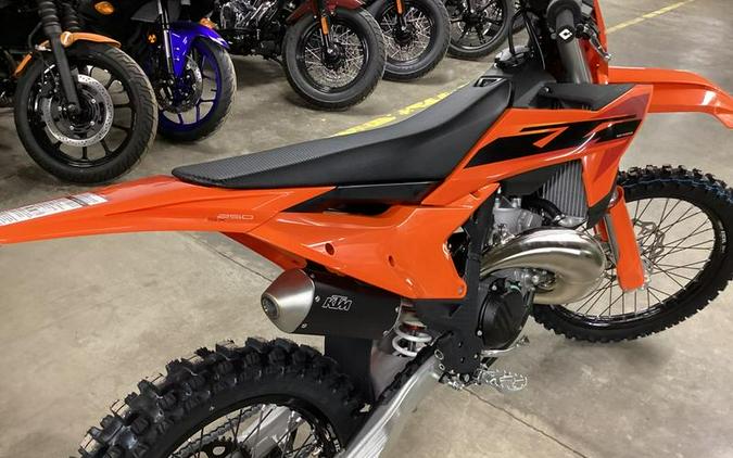 2025 KTM 250 SX