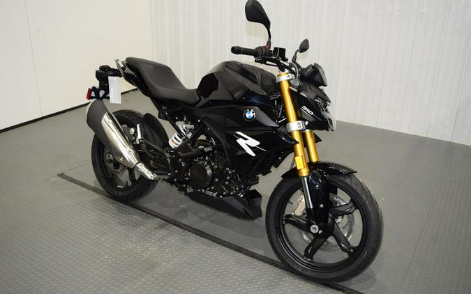 2024 BMW G 310 R Triple Black