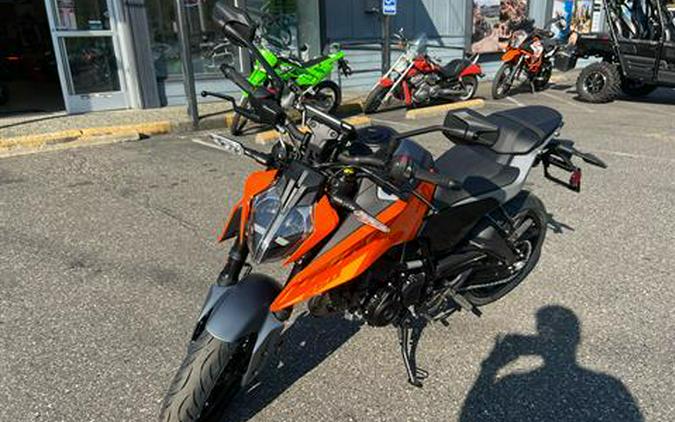 2024 KTM 250 Duke