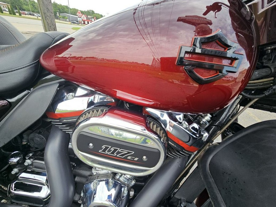 2018 Harley-Davidson® FLHTKSE - CVO™ Limited