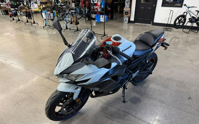 2023 Kawasaki Ninja® 650 Base