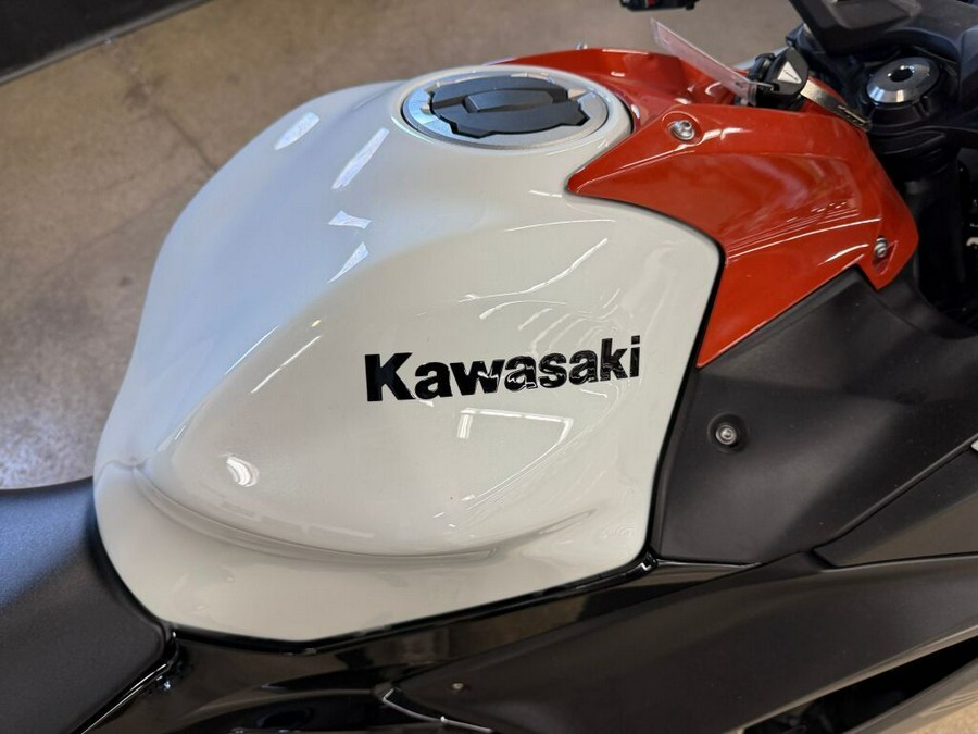 2023 Kawasaki Ninja® 650 Base