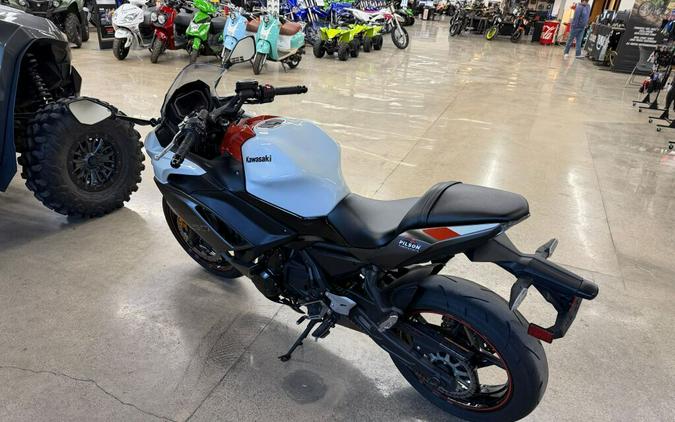 2023 Kawasaki Ninja® 650 Base