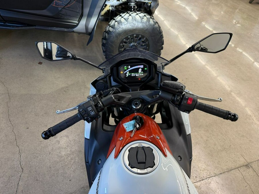 2023 Kawasaki Ninja® 650 Base