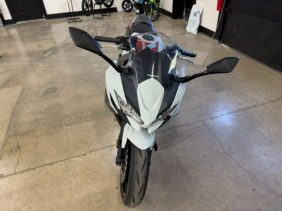 2023 Kawasaki Ninja® 650 Base