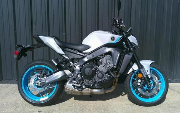 2025 Yamaha MT 09