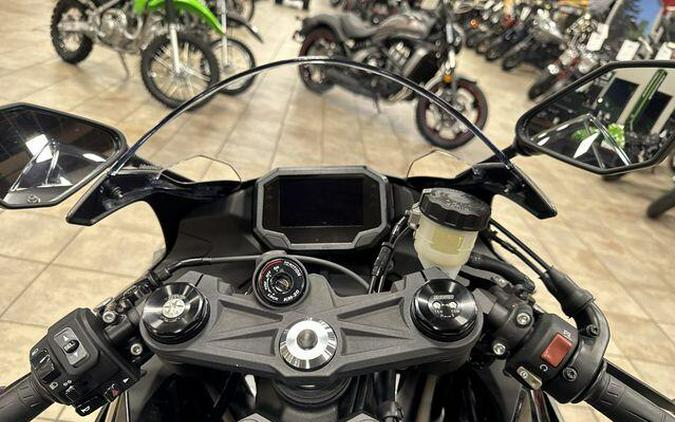 2026 Kawasaki NINJA ZX-6R ABS