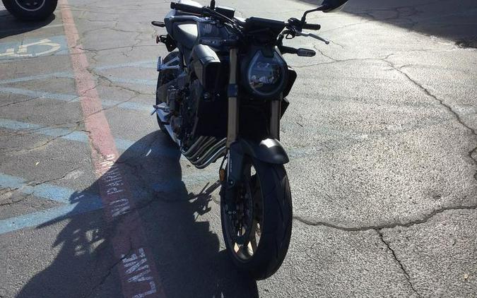 2026 Honda® CB650R E-Clutch