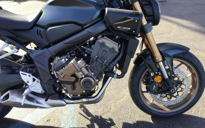 2026 Honda® CB650R E-Clutch