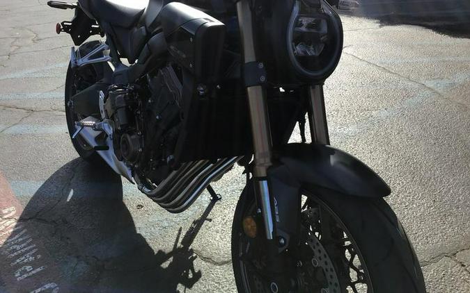 2026 Honda® CB650R E-Clutch