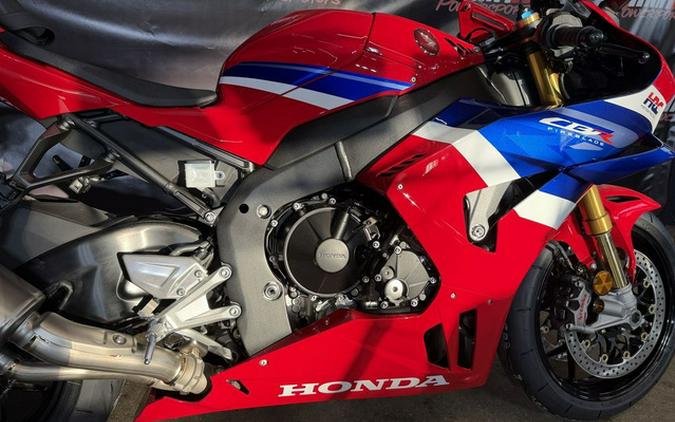 2026 Honda CBR1000SPT