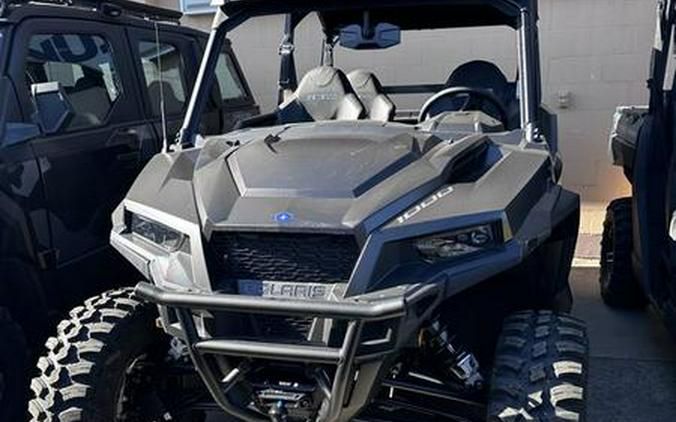 2026 Polaris® General XP 4 1000 Premium