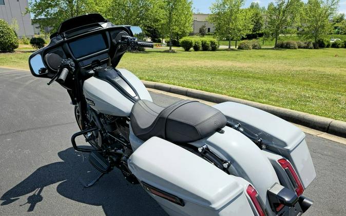 2024 Harley-Davidson® FLHX - Street Glide®