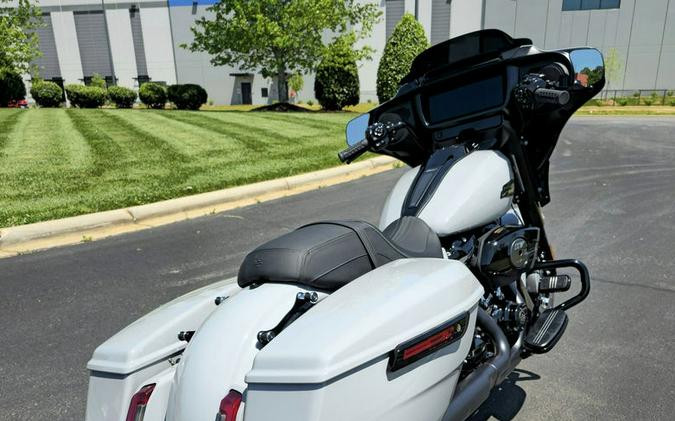 2024 Harley-Davidson® FLHX - Street Glide®