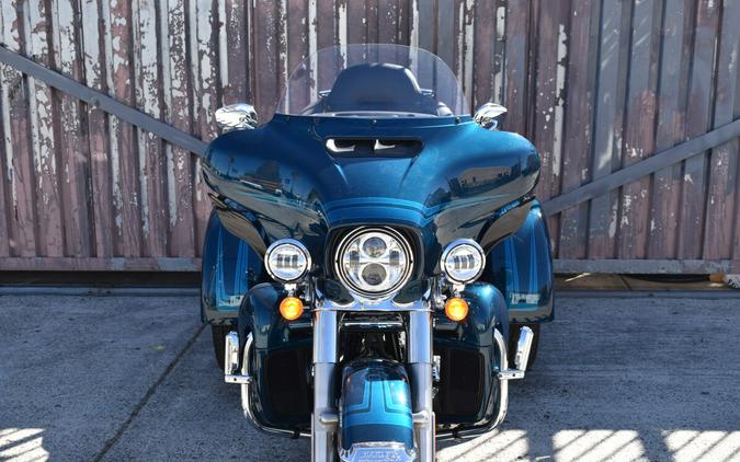 2020 Harley-Davidson® Tri Glide® Ultra FLHTCUTG