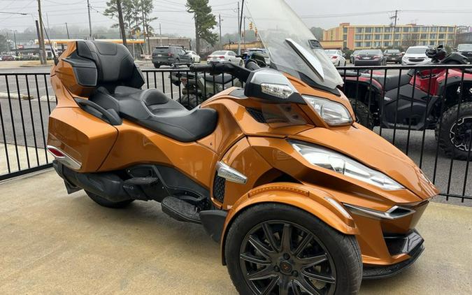 2014 Can-Am Spyder RT-S SE6