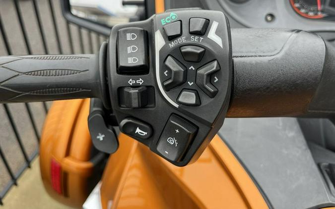 2014 Can-Am Spyder RT-S SE6