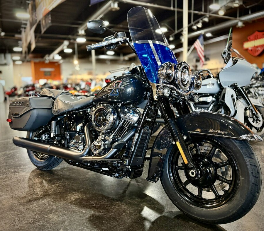 2026 Harley-Davidson® Heritage Classic Midnight Ember