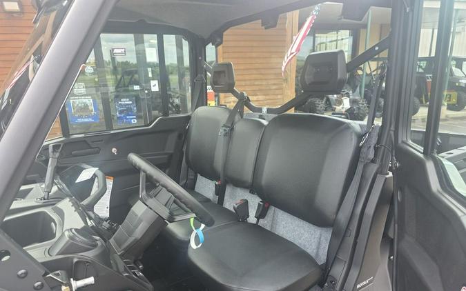 2026 Can-Am® Defender DPS CAB HD9 Compass Green