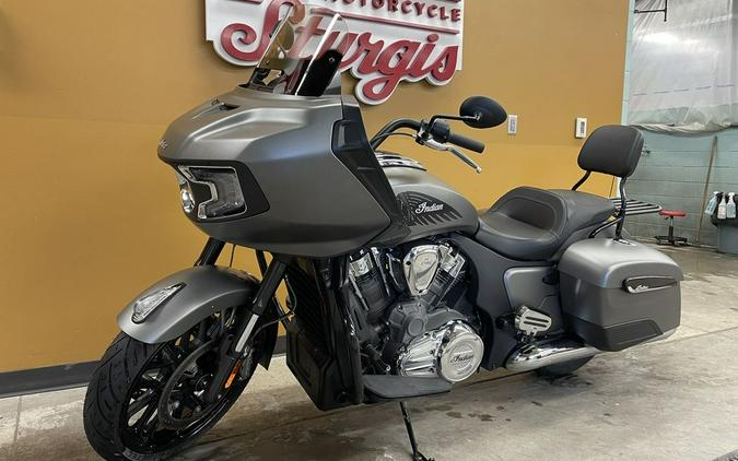 2021 Indian Motorcycle® Challenger® Titanium Smoke