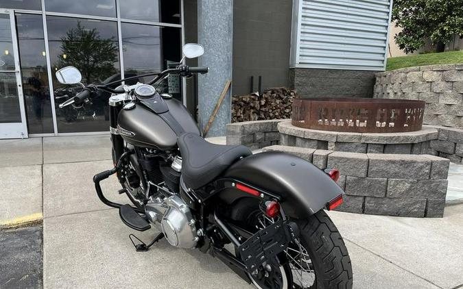 2021 Harley-Davidson® FLSL - Softail Slim®