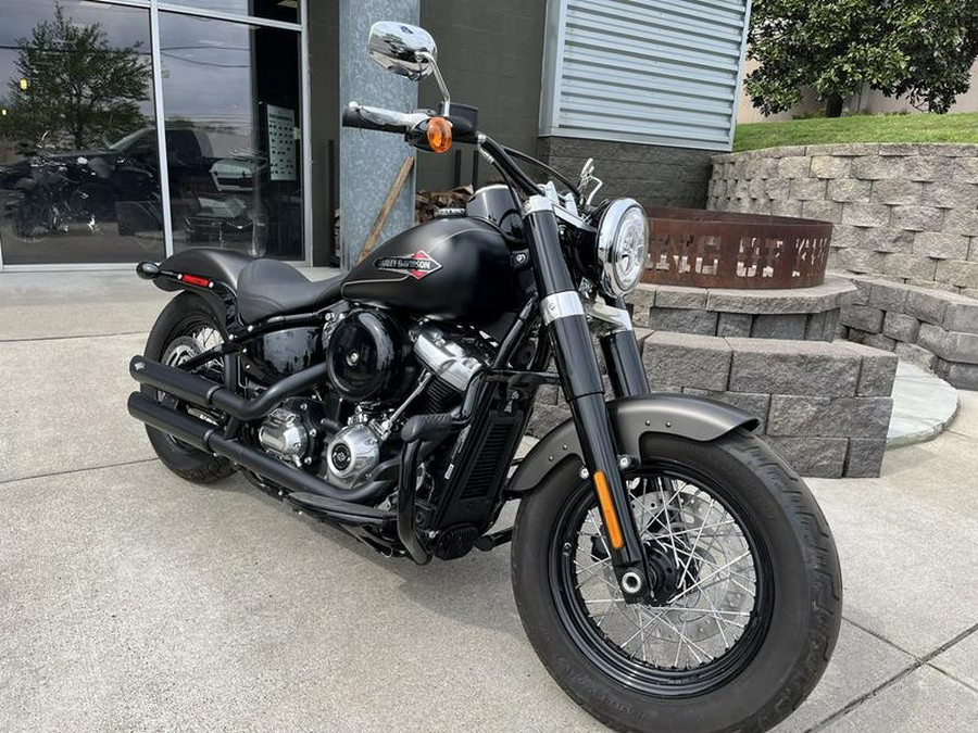 2021 Harley-Davidson® FLSL - Softail Slim®