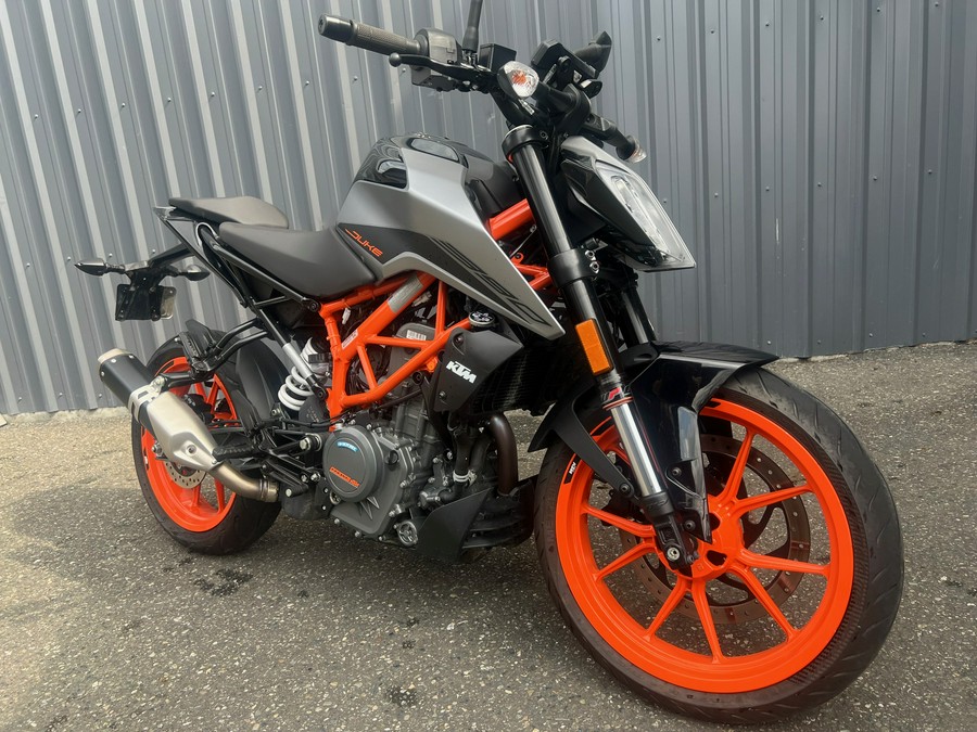 2022 KTM 390 DUKE