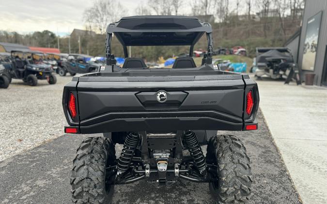 2026 Can-Am Commander XT 700