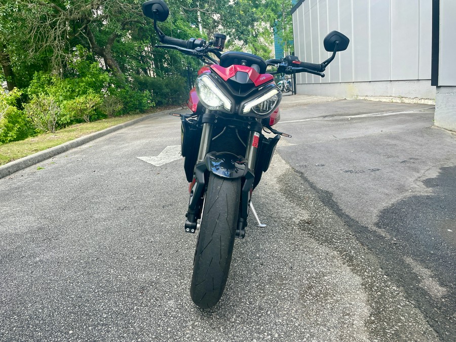 2024 Triumph Street Triple 765 RS